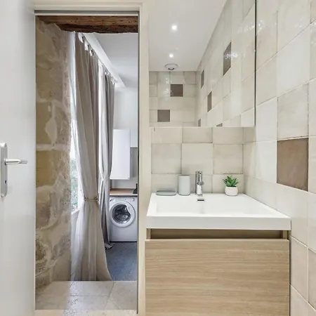 Bnbnova - Ile St Louis Apartment Paris